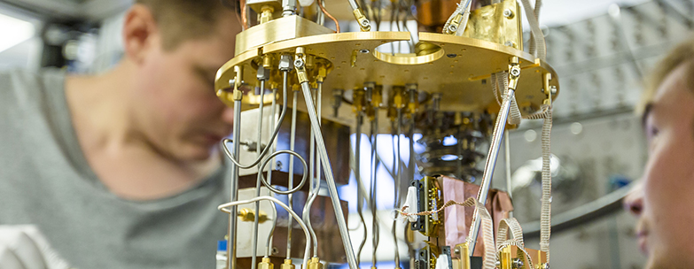 A new fabrication unit for creating materials and instruments for coming quantum computers, 
